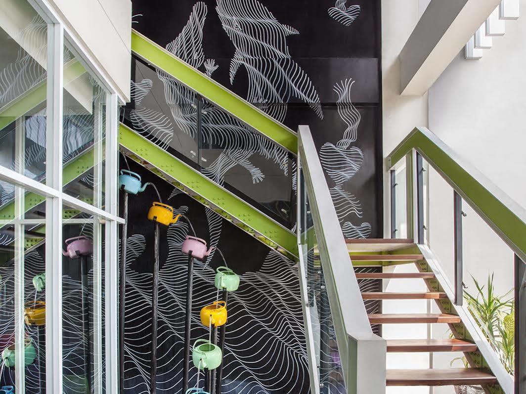 Maxonehotels.Com At Tidar Surabaya Exterior photo