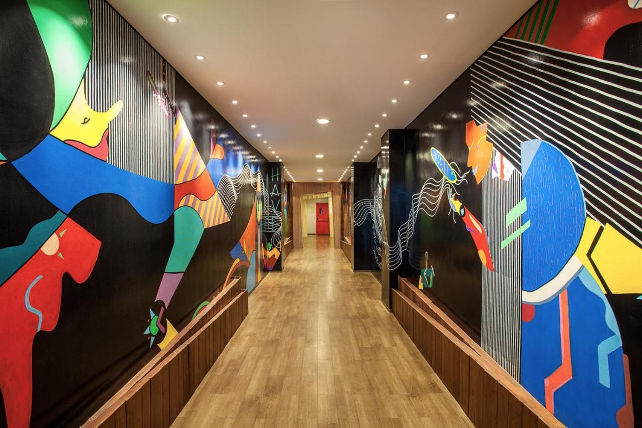 Maxonehotels.Com At Tidar Surabaya Exterior photo